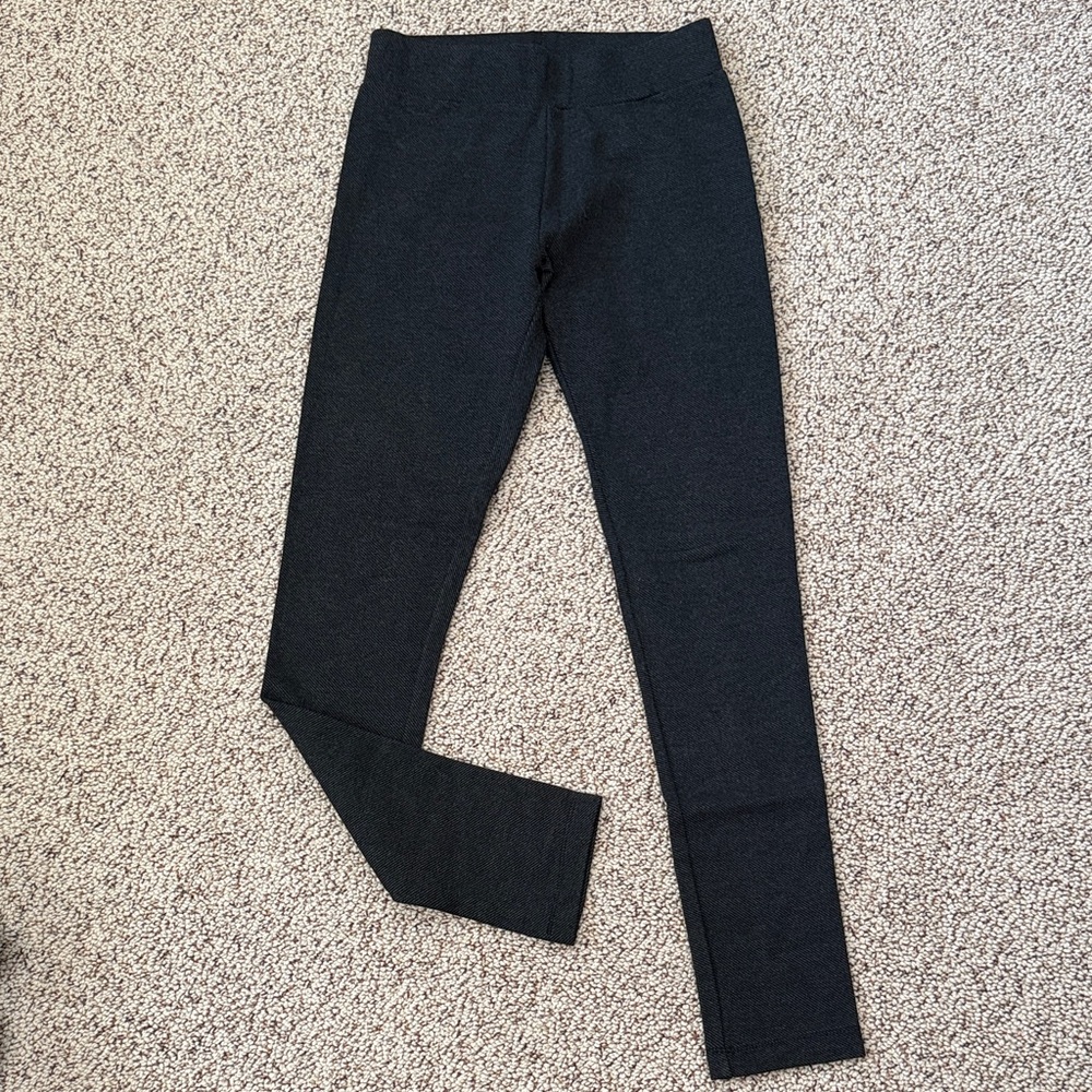 Lou & Grey Black Ponte Leggings – Sleek Ankle-Length